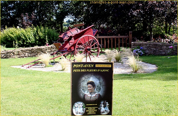 Fête des Fleurs d'ajonc - Entrée de Pont-aven