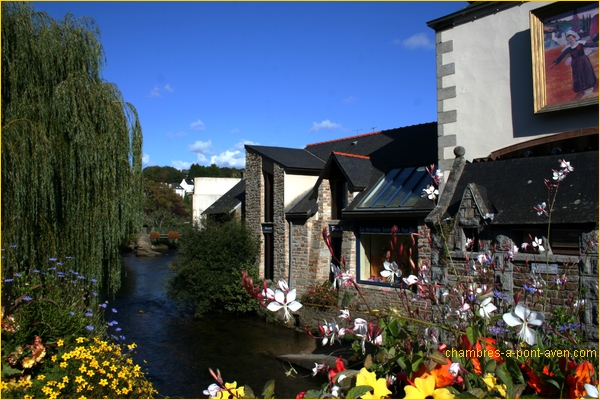 L'Aven vue du pont à Pont-aven